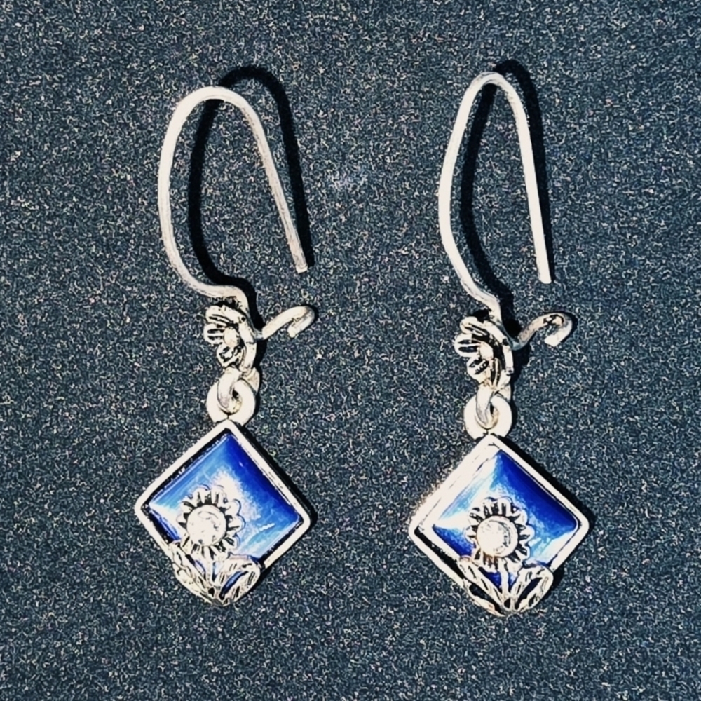 Elegant 925 Silver and Blue Floral Earrings